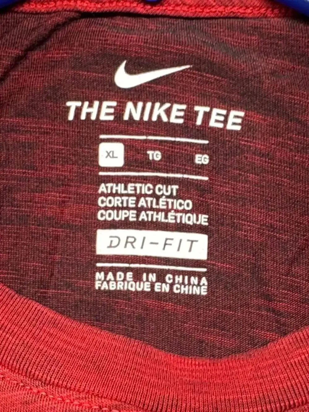 Nike Men's Dri-FIT Slub Graphic Swoosh T-Shirt Red Style 923532-657